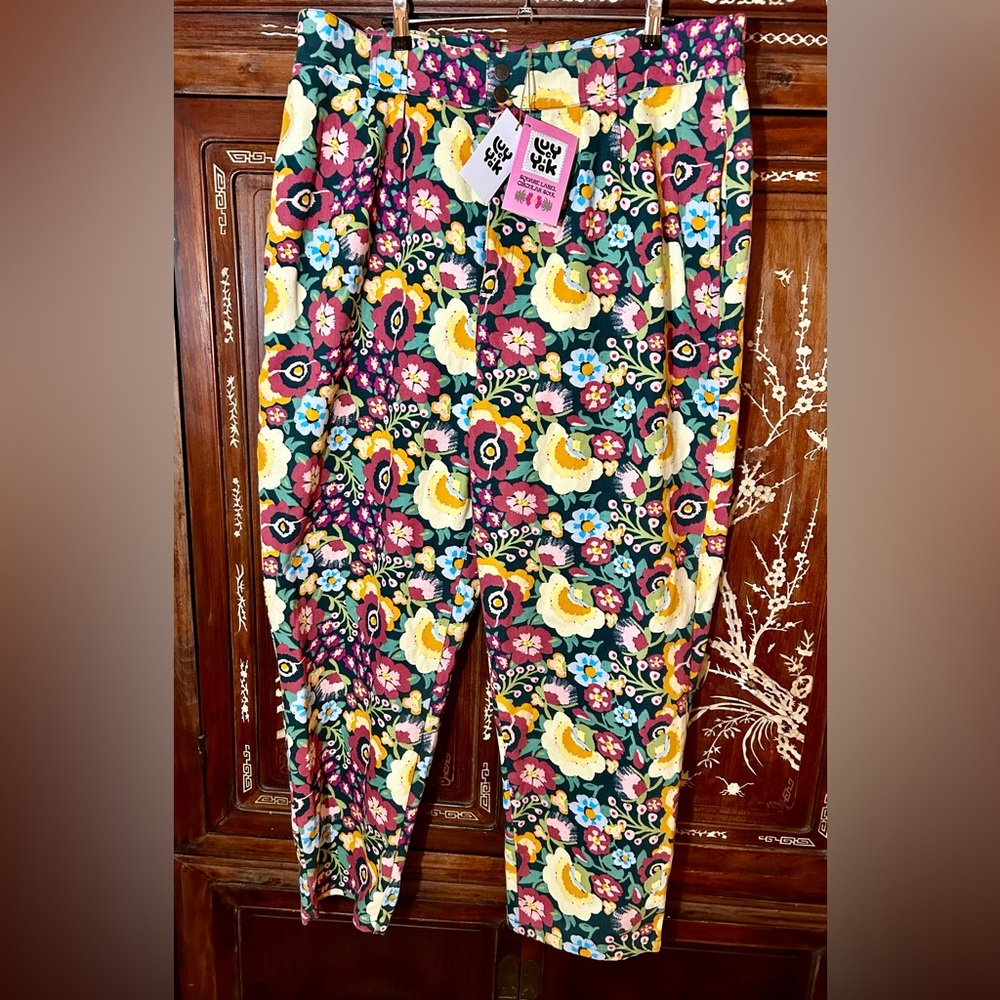 Anthropologie Floral Patterned Pants